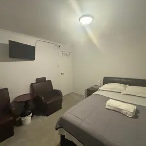 Guest house Yny Australia
