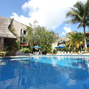 Plaza Caribe 4*, Cancún México