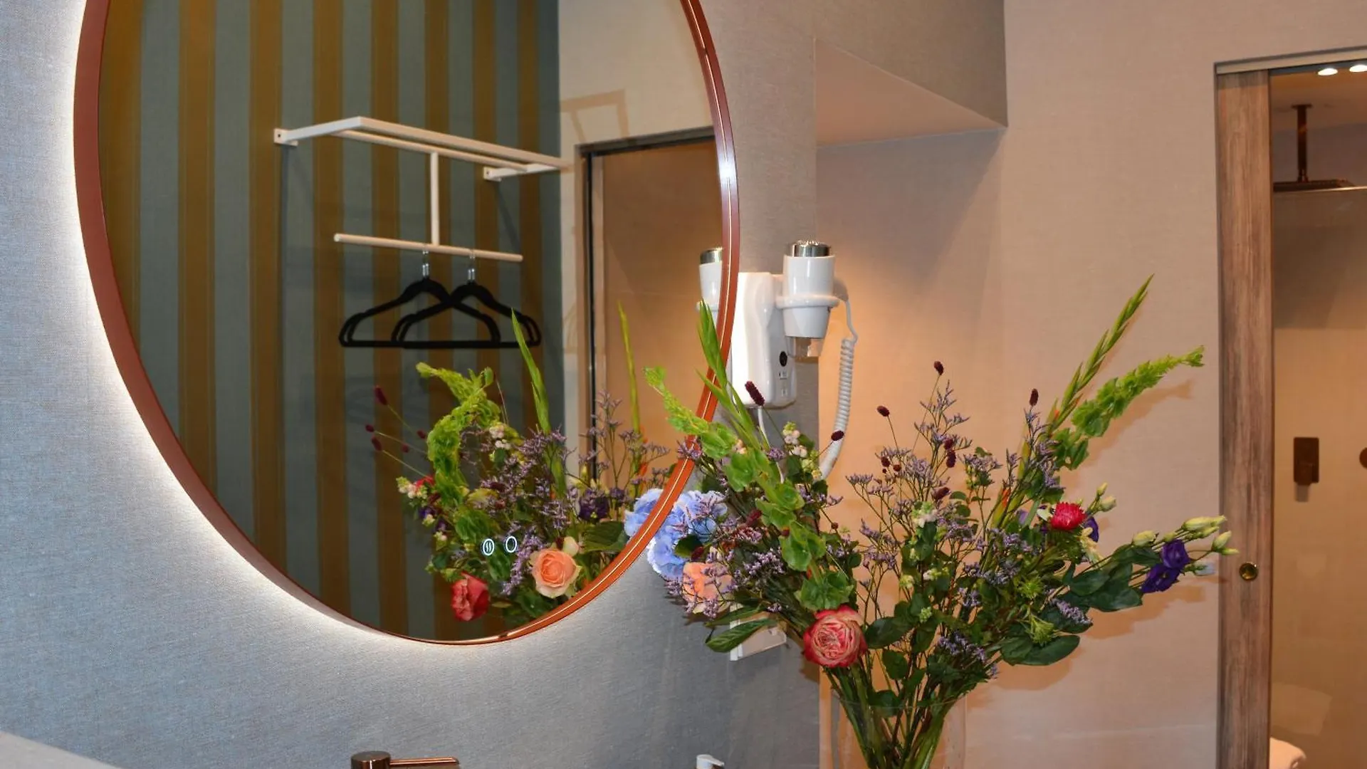 The If Boutique Hotel Amsterdam 3*,